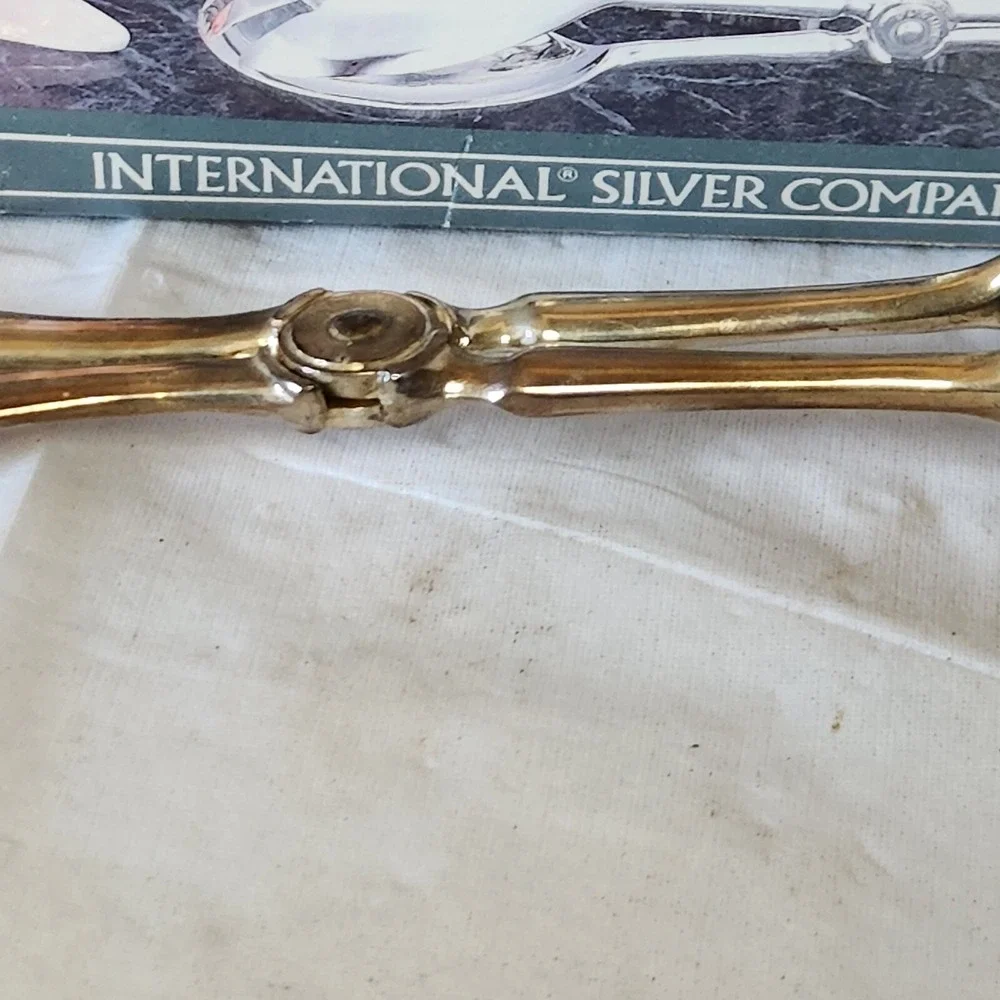 International Silver Company Silver Plated Salad Tongs Scissor Style Box‎ 10.5